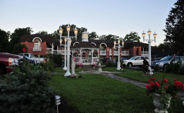 Lockport Inn and Suites image 18