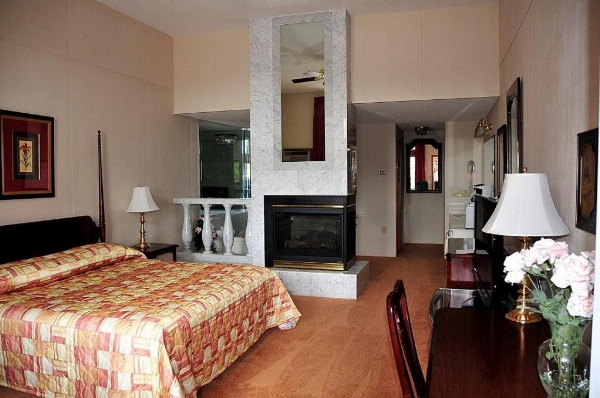 Lockport Inn and Suites image 3